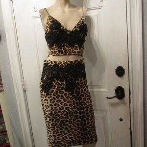 new ***ENTRY *** 2 PC Cheetah outfit dress skirt and spaghetti blouse midriff Sz